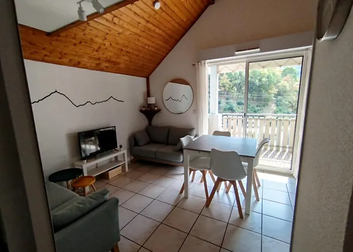 Apartament Alt'a Luz, Duplex 2 Etoiles, 4 Pers , Menage Inclus Luz-Saint-Sauveur